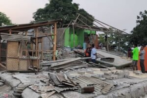 BNPB Ajak Warga Palue Bangun Rumah Sementara Sendiri Usai Bencana