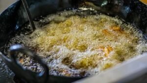 Kol Goreng Bahaya untuk Penderita Penyakit Jantung dan Hipertensi